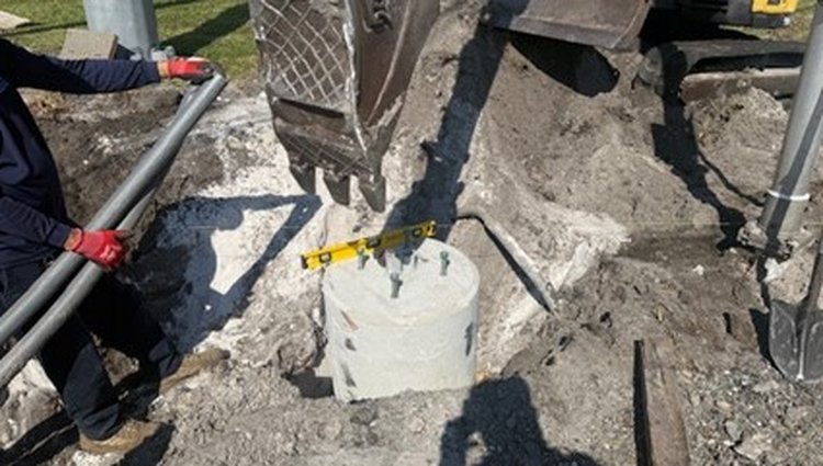 Installation of ped pole at Lindell   February 2025