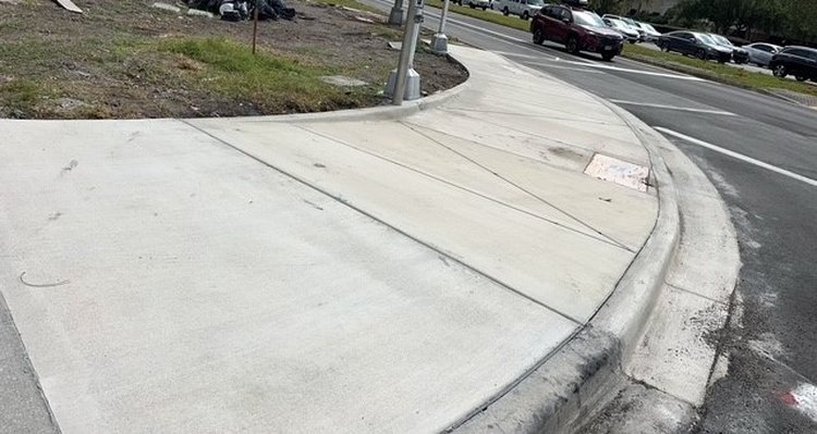 Lake Victoria Gardens sidewalk ramps reconstruction   March 2025