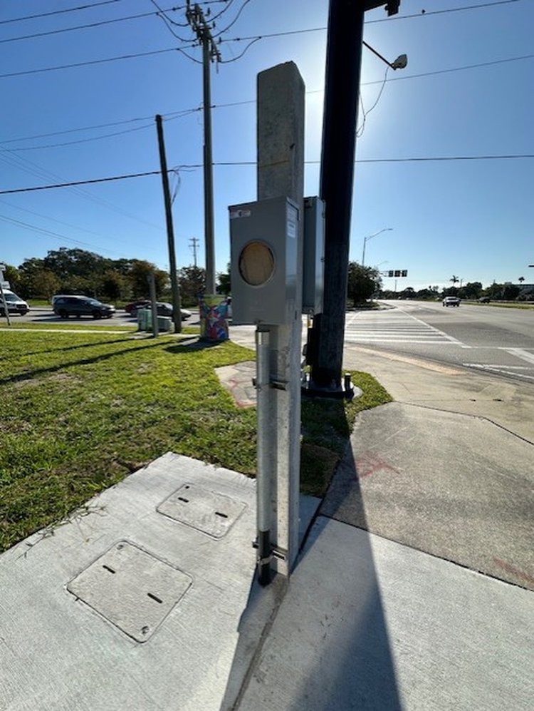 Pull boxes on NW quadrant of NW 31st Ave.   April 2024