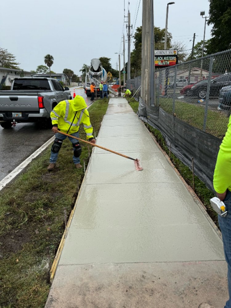Construction of 4? Concrete Sidewa lk on Kimberly Blvd   Mar. 2025