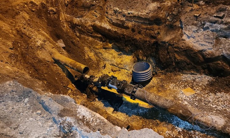 Water main deflection installation at NW corner    April 2024