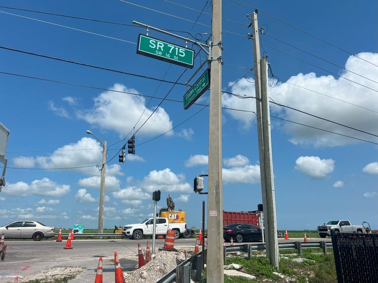 Installation of internally illuminated signs at the intersection of SR 715 and SR 80   June 2024
