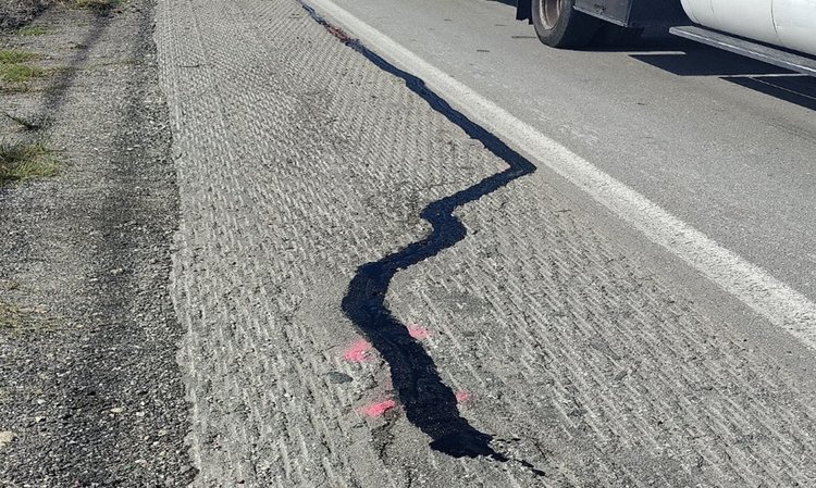 SB SR 715 Crack Sealing at SR 715    August 2024