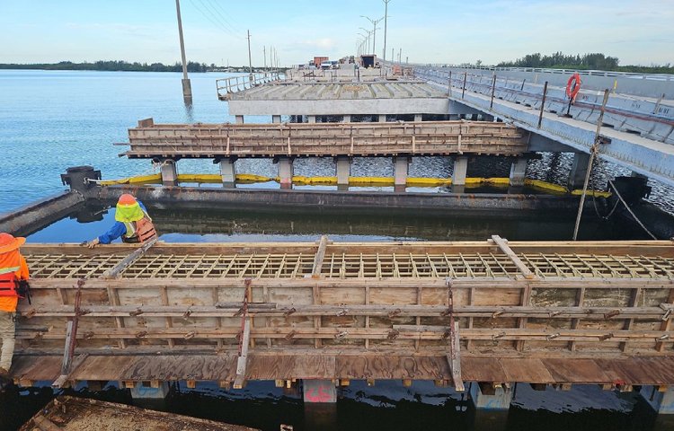 Phase 2 Caps Bents 59 and 60, formed and reinforced, Aug. 2025