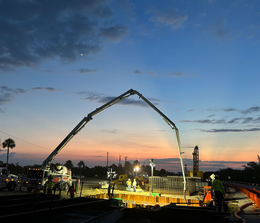Mass concrete footing pour for Pier 24, July 2023